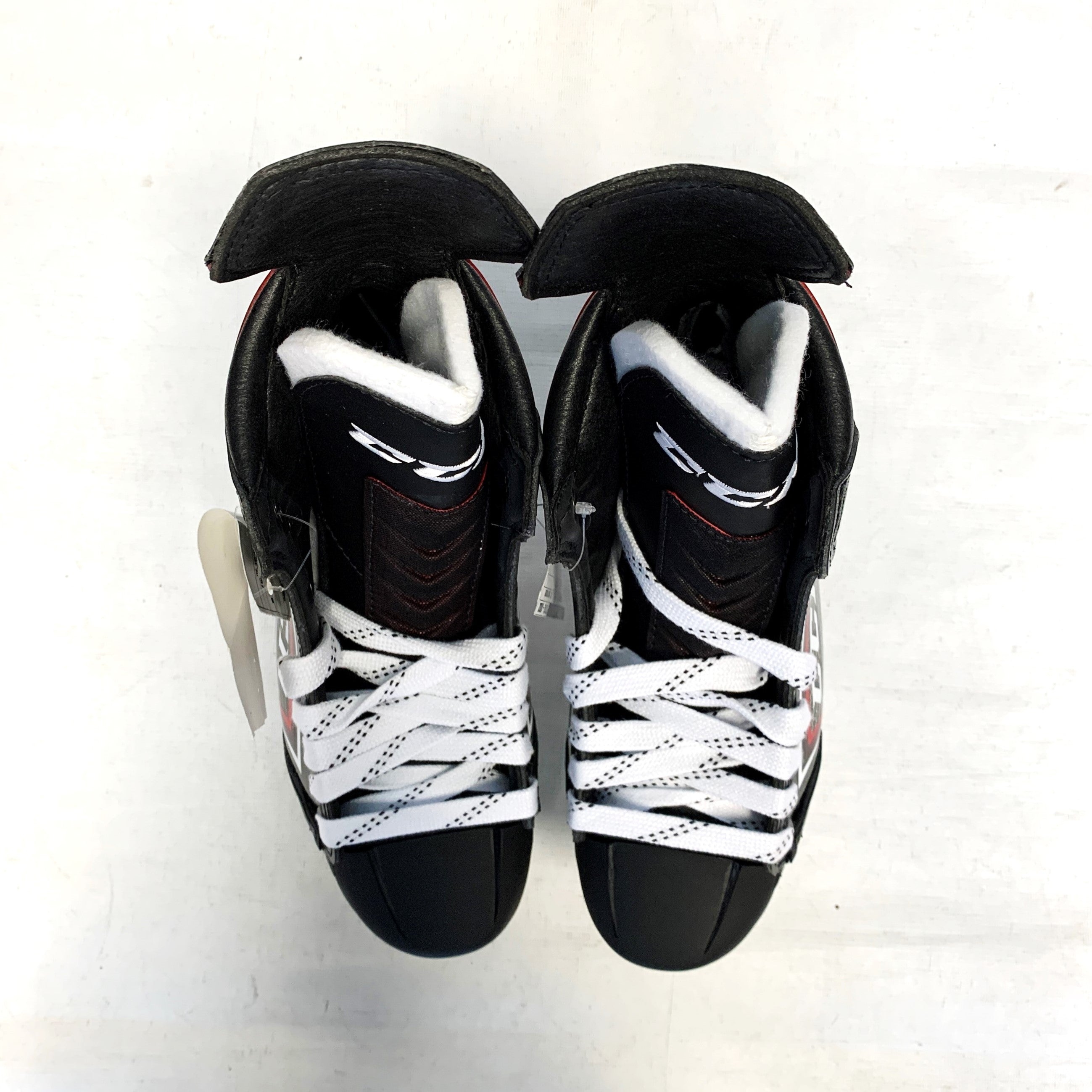 CCM Jetspeed FT2 - Patins de hockey Pro Stock - Taille 9,75D/9,5D